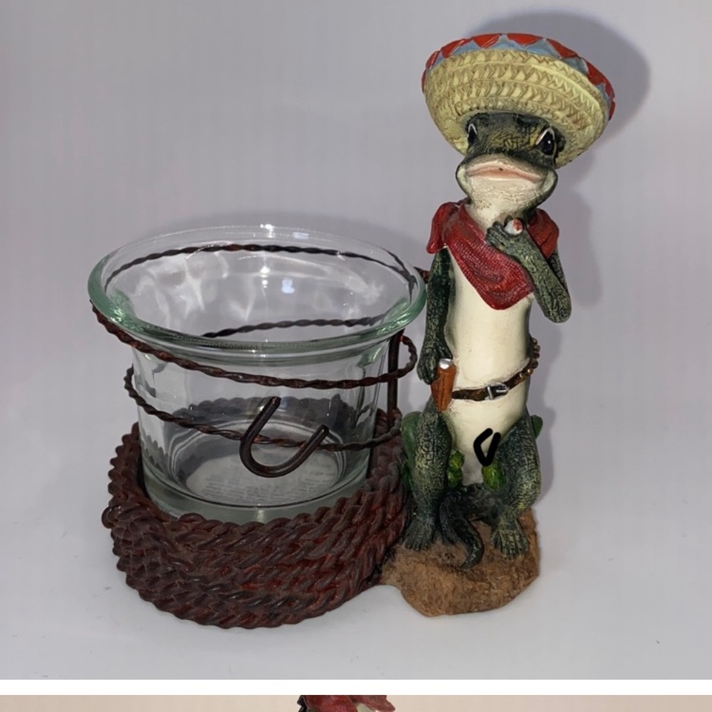 Gecko Southwestern Votive Candle. Glass Candle Holder. Very Unique.